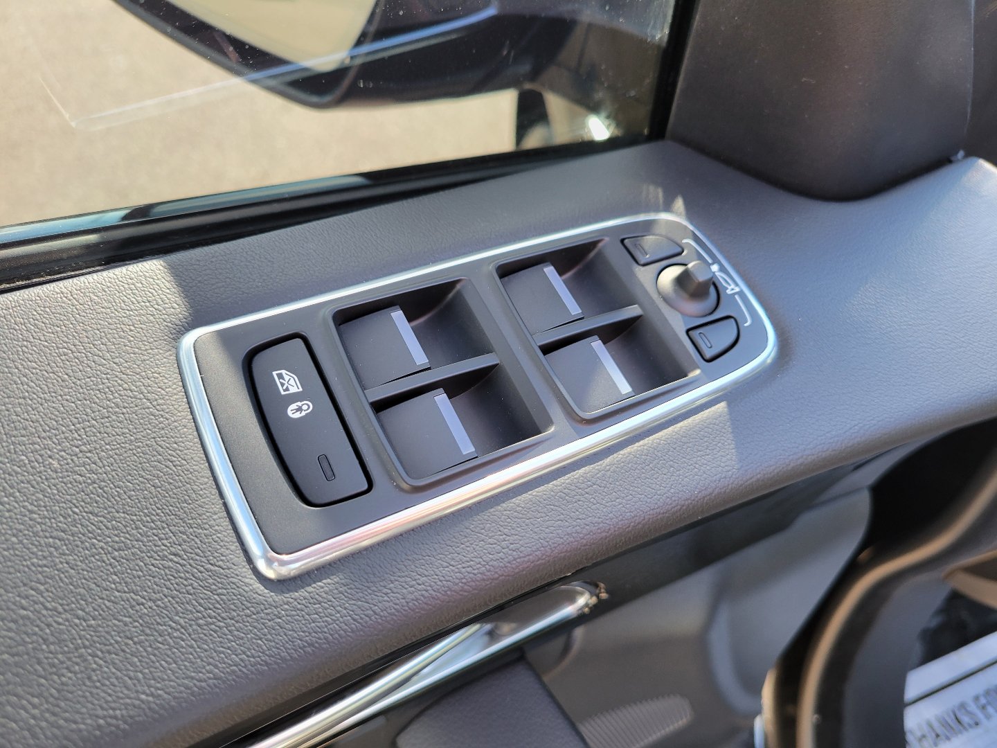 Used 2019 Jaguar F-PACE R-Sport AWD/4WD image 20