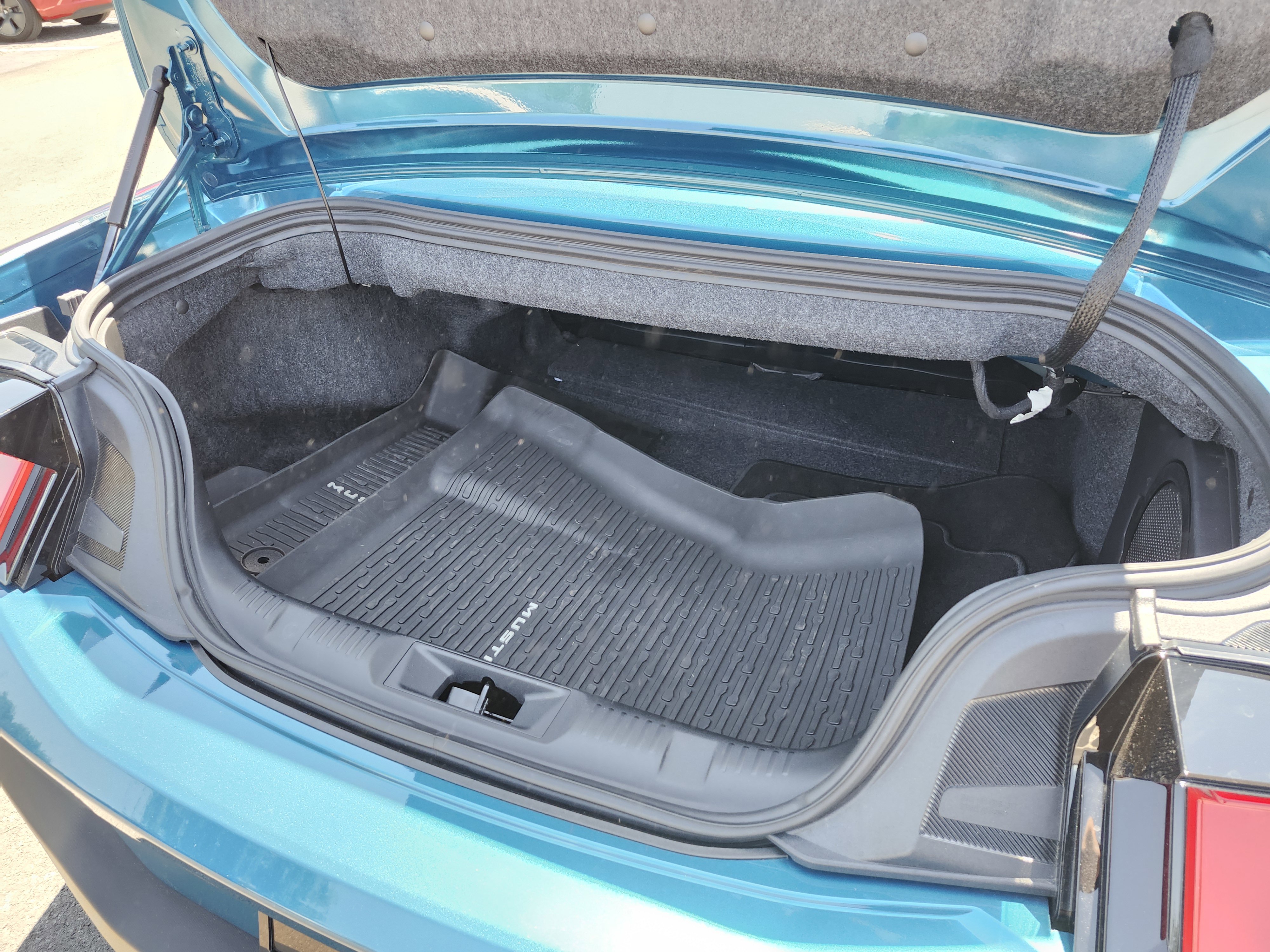 Used 2026 Ford Mustang Premium RWD image 25