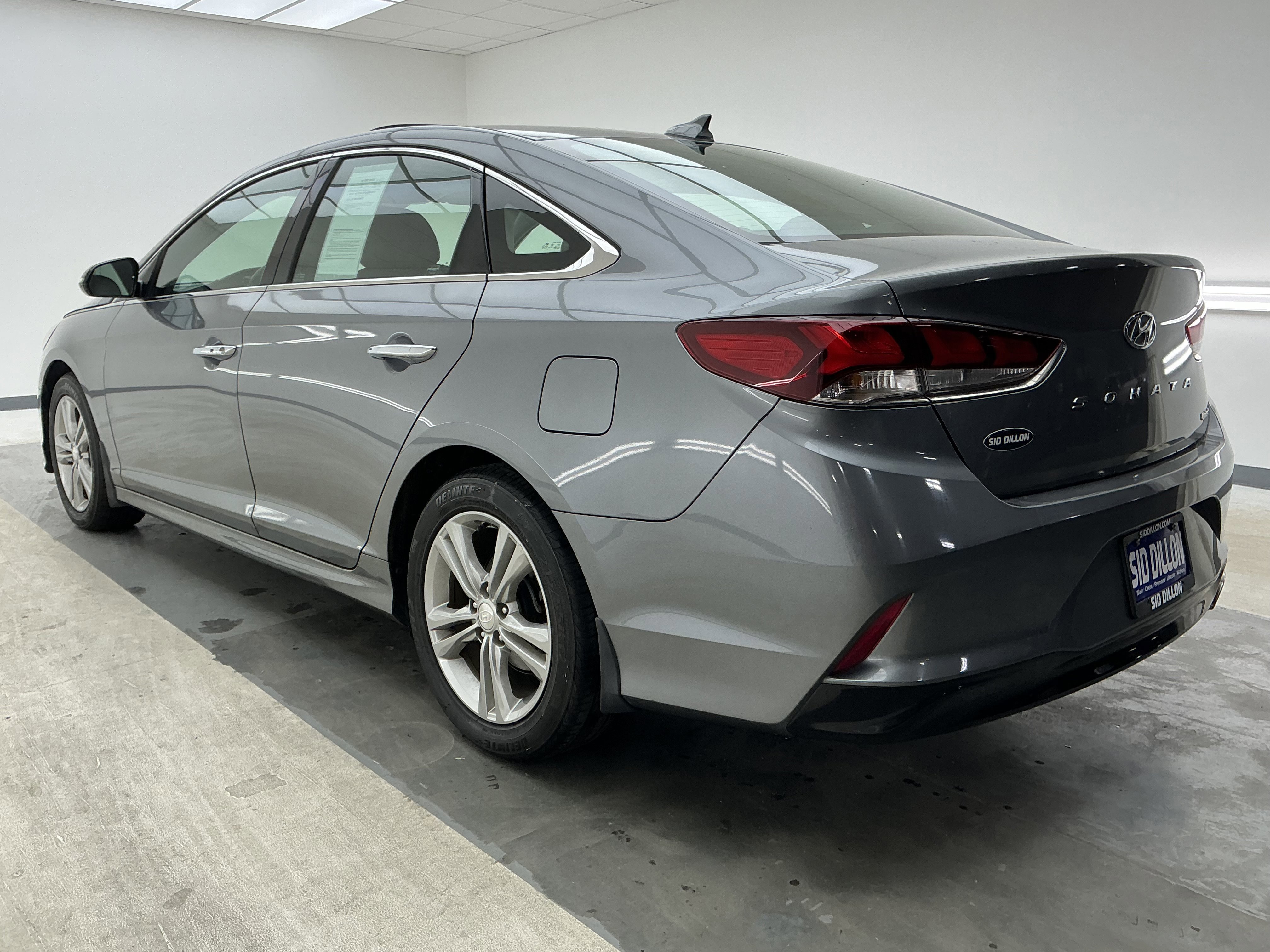 Used 2018 Hyundai Sonata Limited image 6