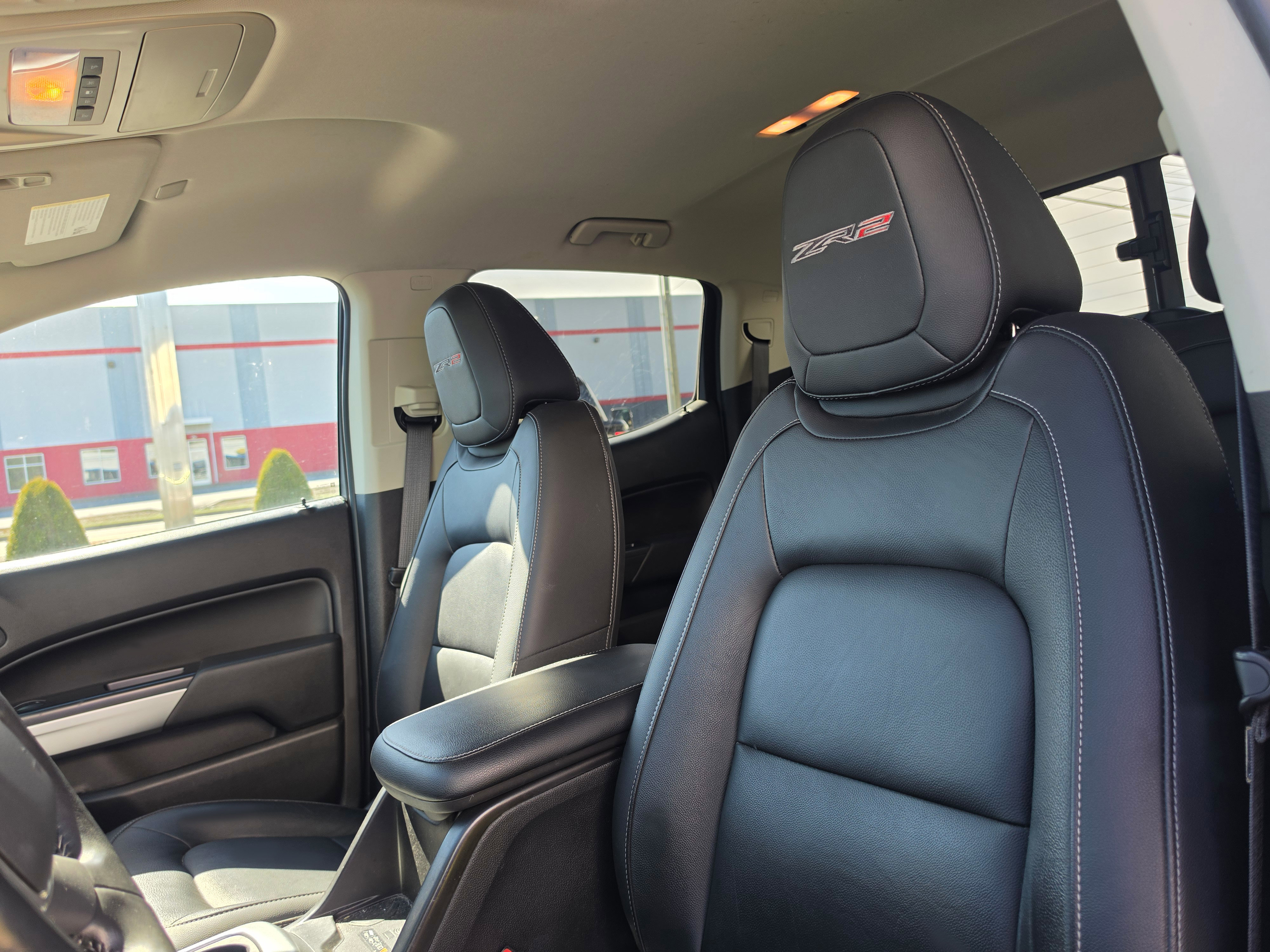 Used 2022 Chevrolet Colorado ZR2 AWD/4WD image 12