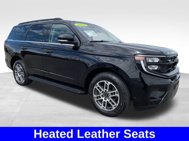Used 2025 Ford Expedition Active AWD/4WD image 7