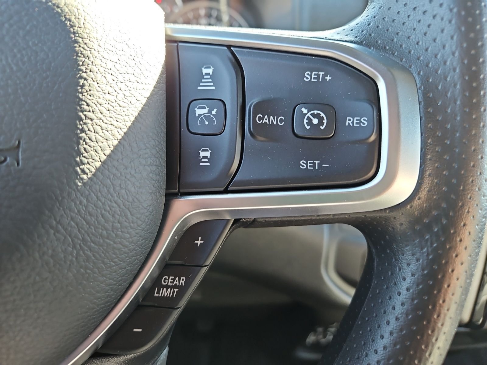 New 2026 RAM 2500 Tradesman AWD/4WD image 26