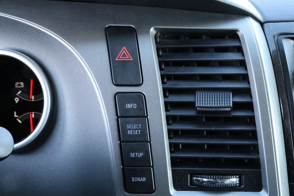 Used 2015 Toyota Sequoia Limited image 37