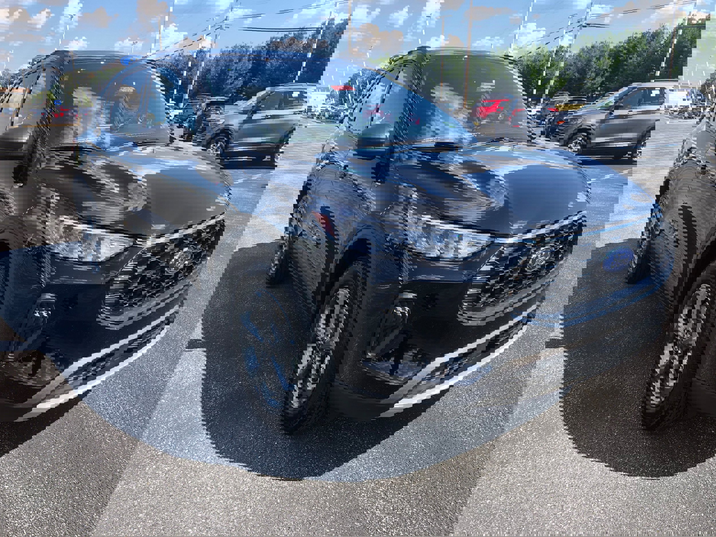 Used 2025 Ford Escape ST-Line w/ Cold Weather Package image 7