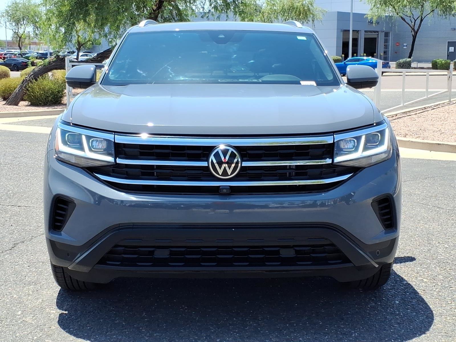 Certified 2021 Volkswagen Atlas Cross Sport SEL Premium AWD/4WD image 2