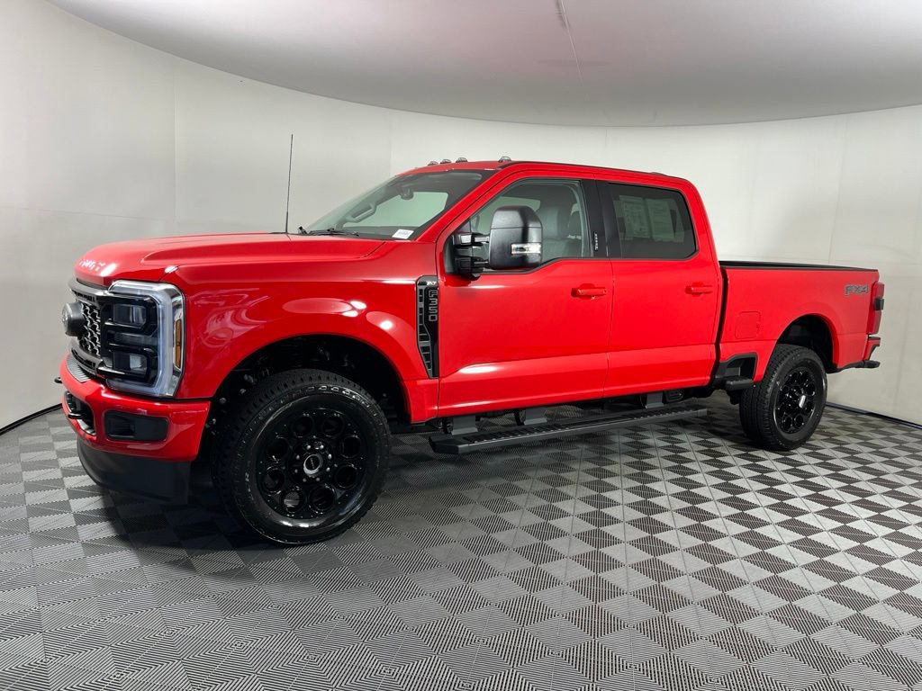Used 2026 Ford F350 XLT w/ XLT Premium Package AWD/4WD image 2