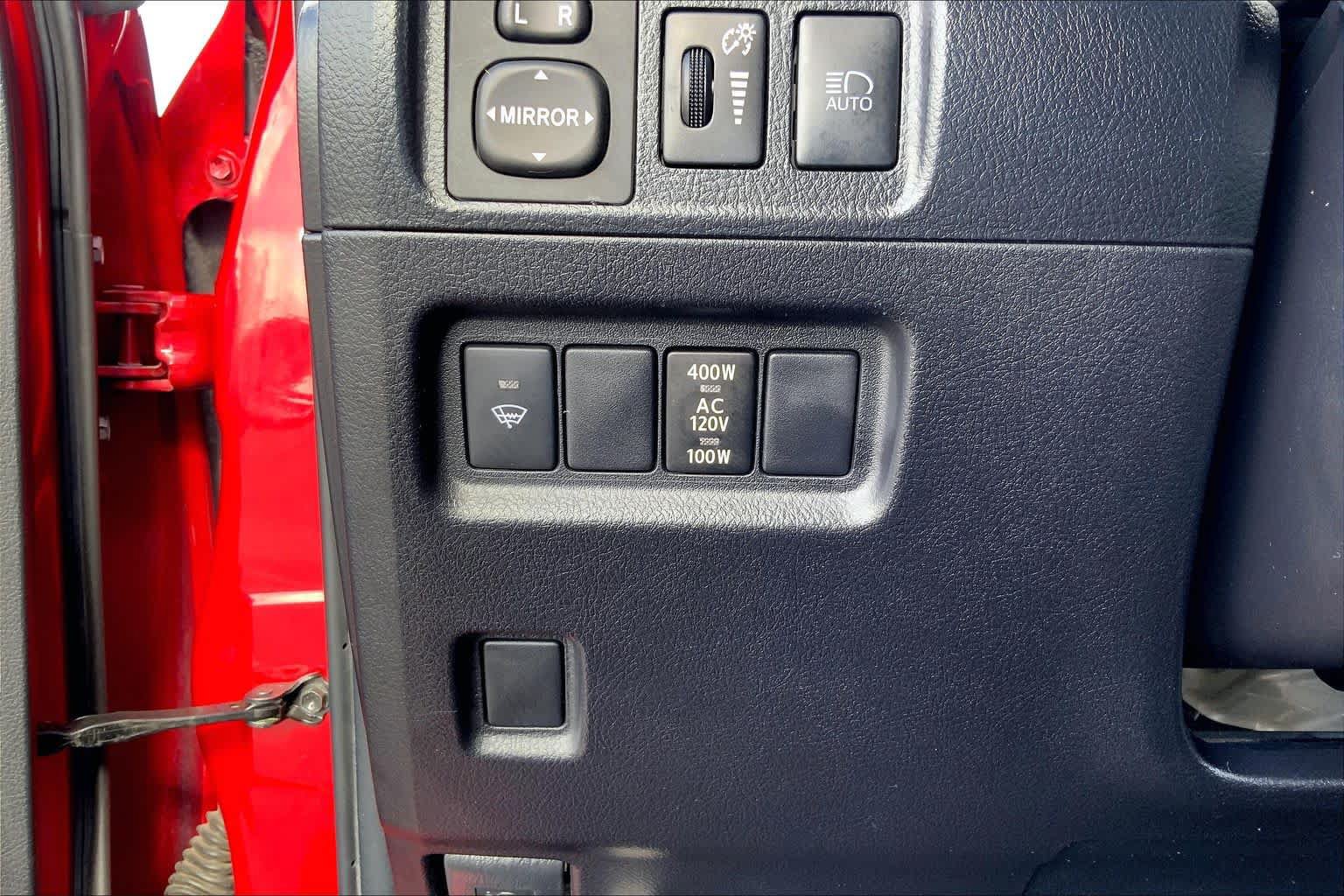 Used 2020 Toyota 4Runner Limited RWD image 33