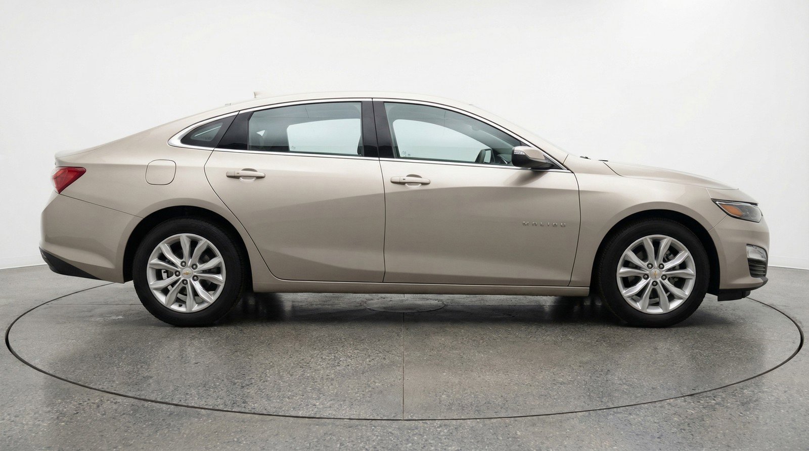 Used 2023 Chevrolet Malibu LT image 11