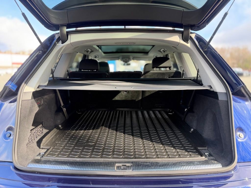 Used 2023 Audi Q7 2.0T Premium w/ Convenience Package image 6