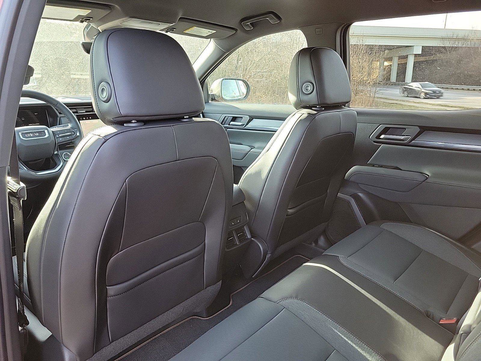 New 2026 GMC Terrain AT4 w/ Convenience Package III image 12