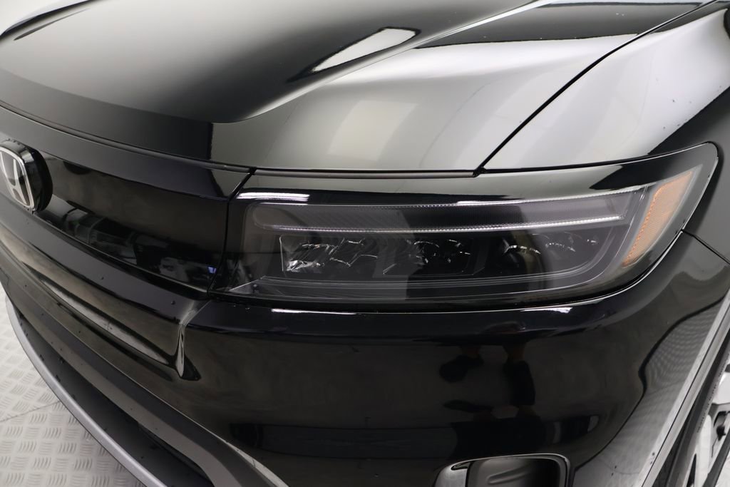 Used 2024 Honda Prologue EX image 3