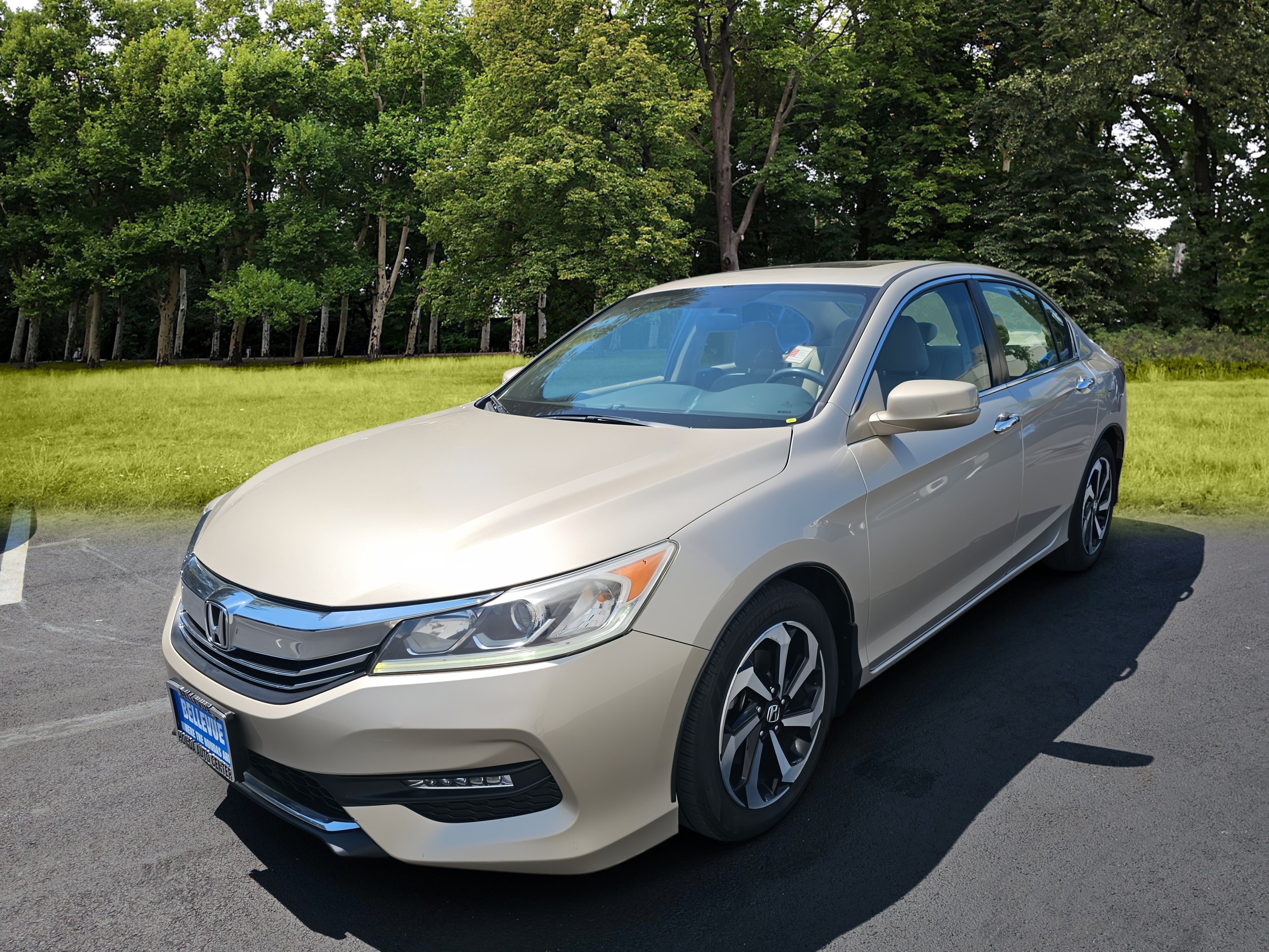 Used 2016 Honda Accord EX image 38