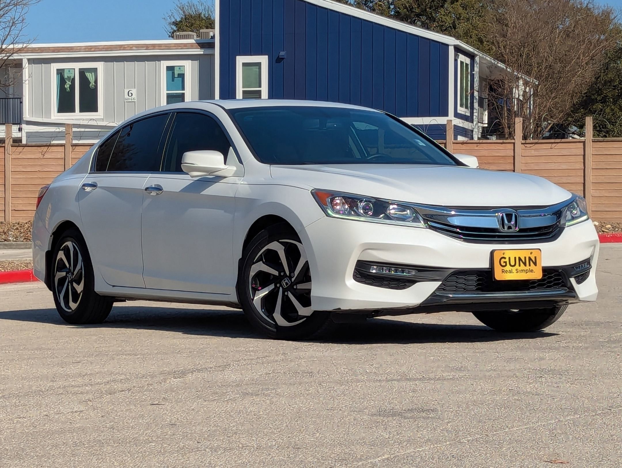 Used 2016 Honda Accord EX-L image 1