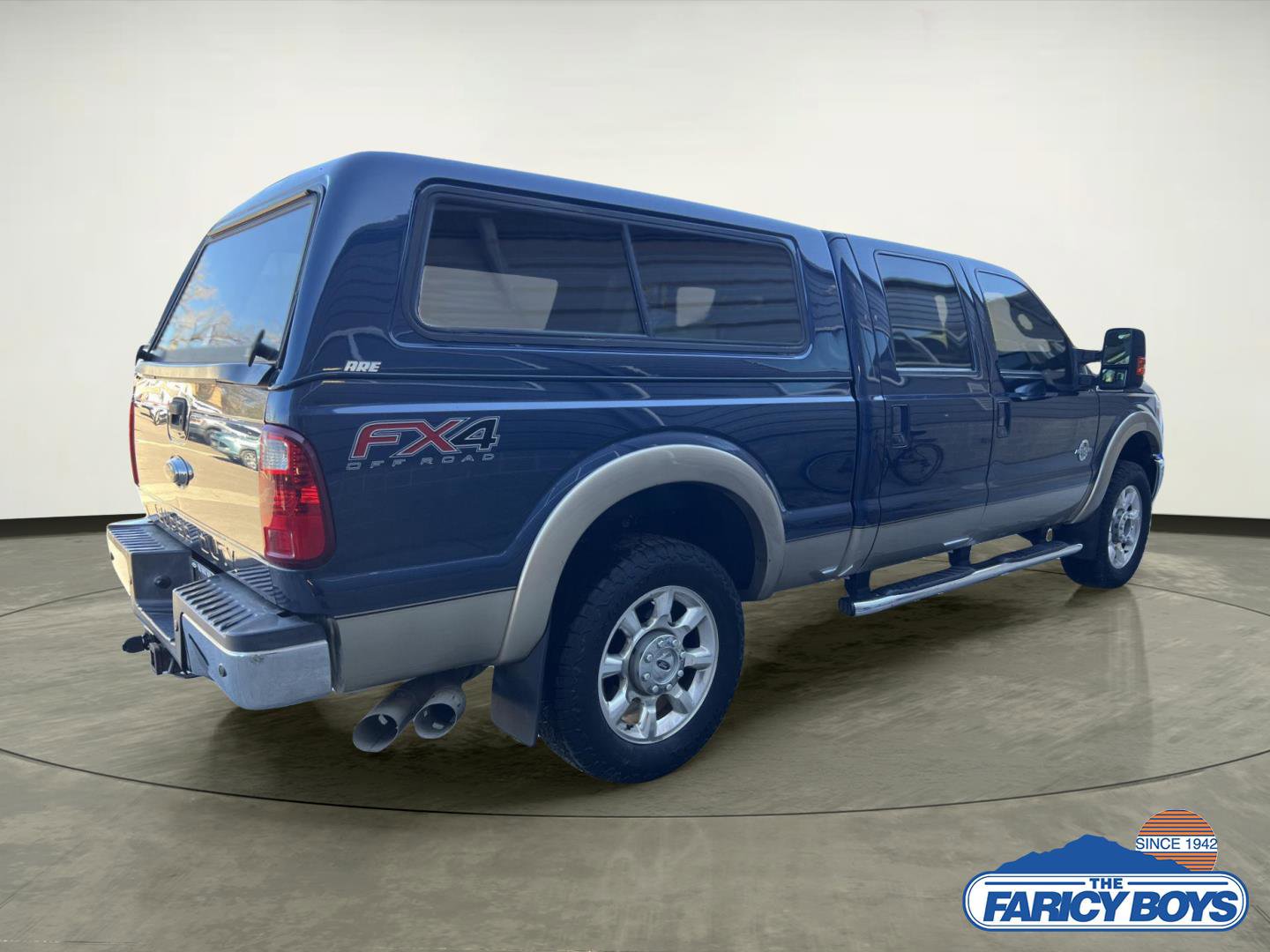 Used 2014 Ford F250 Lariat w/ Lariat Ultimate Package image 5