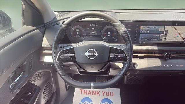 Used 2023 Nissan Ariya AWD image 9