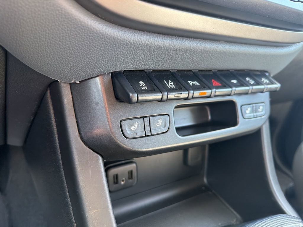 Certified 2022 Chevrolet Colorado Z71 w/ Safety Package image 15
