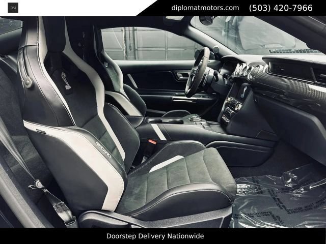 Used 2021 Ford Mustang Shelby GT500 w/ Carbon Fiber Track Pack RWD image 20