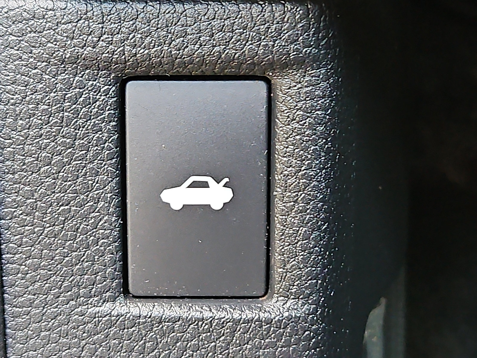 Certified 2023 Honda Accord EX image 20