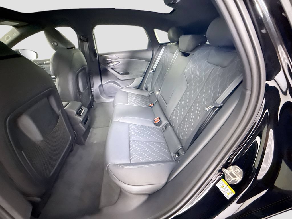 New 2027 Audi S6 e-tron Premium Plus AWD/4WD image 22