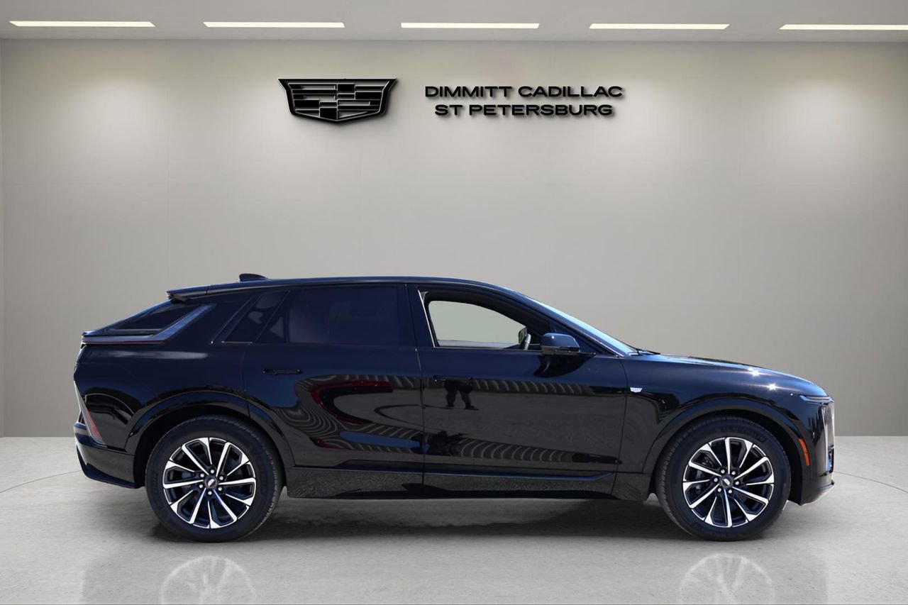 New 2026 Cadillac Lyriq Sport image 6