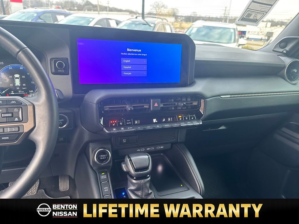 Used 2024 Toyota Land Cruiser image 21