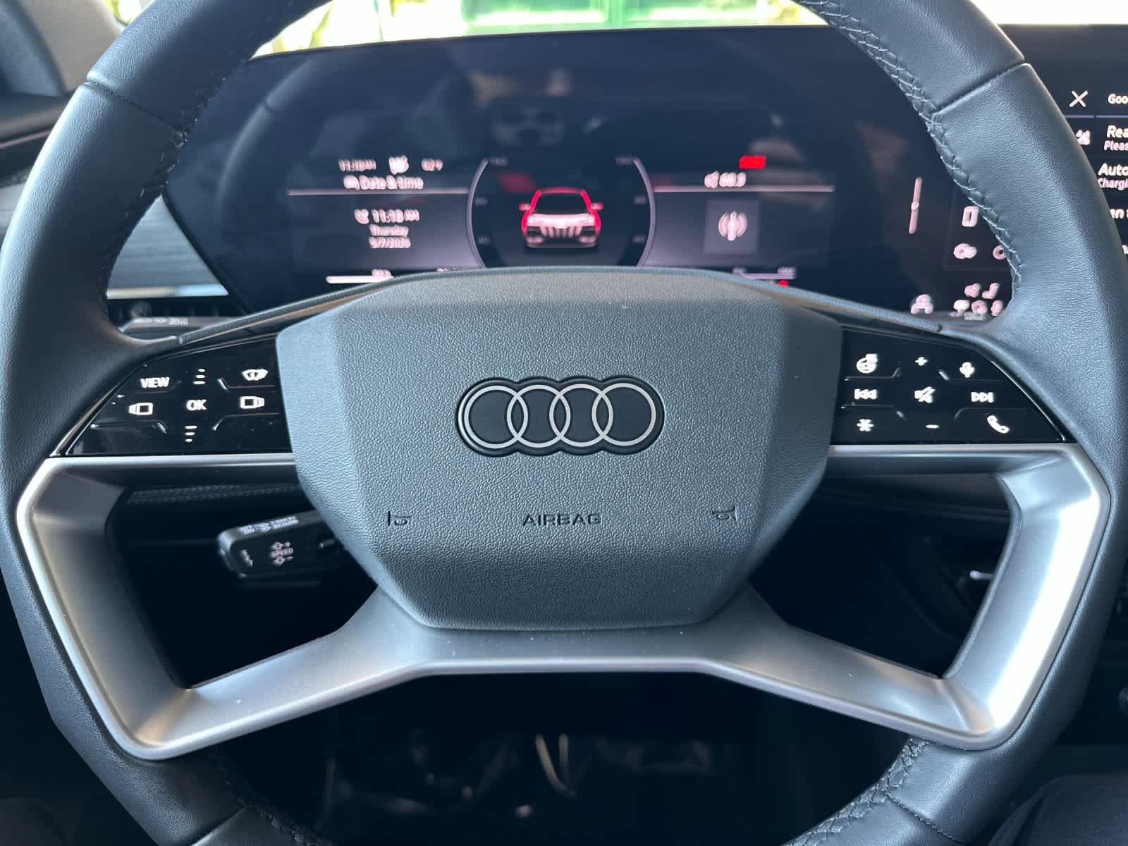 Used 2025 Audi Q6 e-tron Premium Plus w/ Premium Plus AWD/4WD image 24