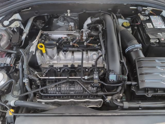 Used 2019 Volkswagen Jetta R-Line FWD image 28