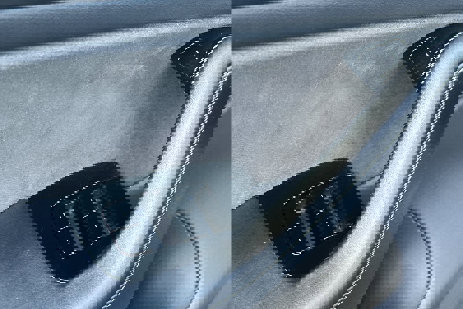 Used 2019 Tesla Model 3 Standard Range Plus image 12