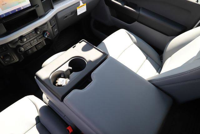 New 2026 Ford F350 XL w/ XL Chrome Package image 32