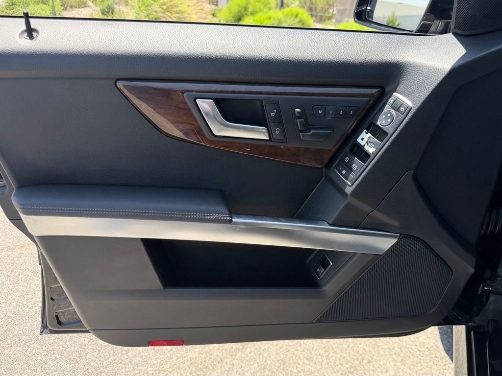 Used 2015 Mercedes-Benz GLK 350 2WD image 15