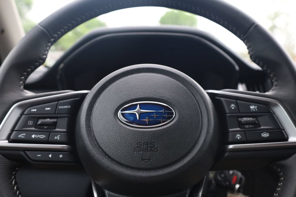Certified 2025 Subaru Legacy Premium AWD/4WD image 9
