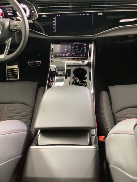 New 2025 Audi RS Q8 performance image 21