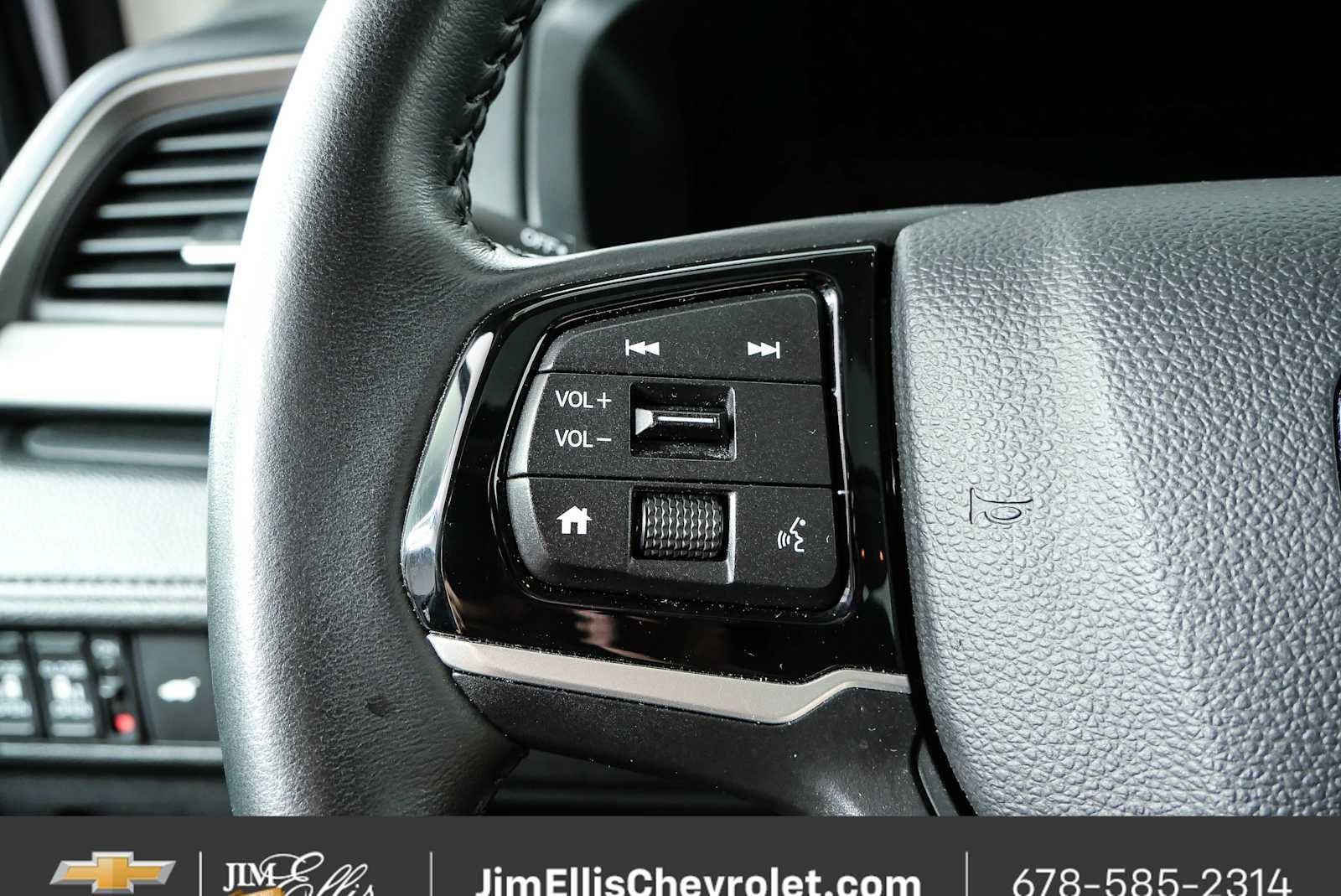 Used 2025 Honda Odyssey EX-L image 10