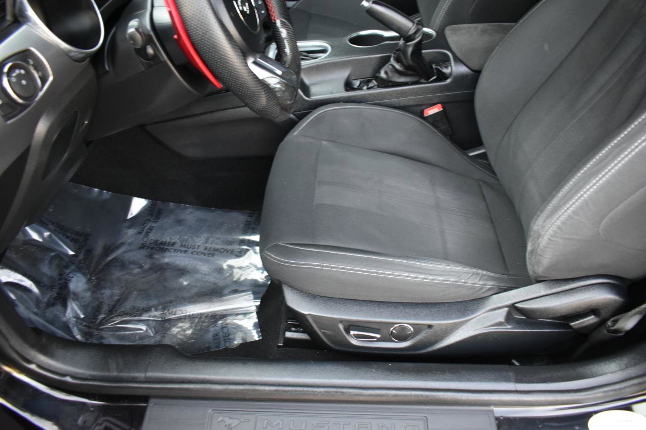 Used 2019 Ford Mustang GT image 23