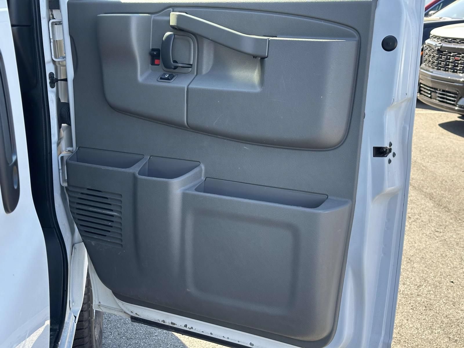 Used 2024 GMC Savana 2500 w/ Driver Convenience Package RWD image 26