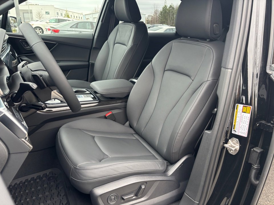 New 2026 Audi Q7 2.0T Premium image 30