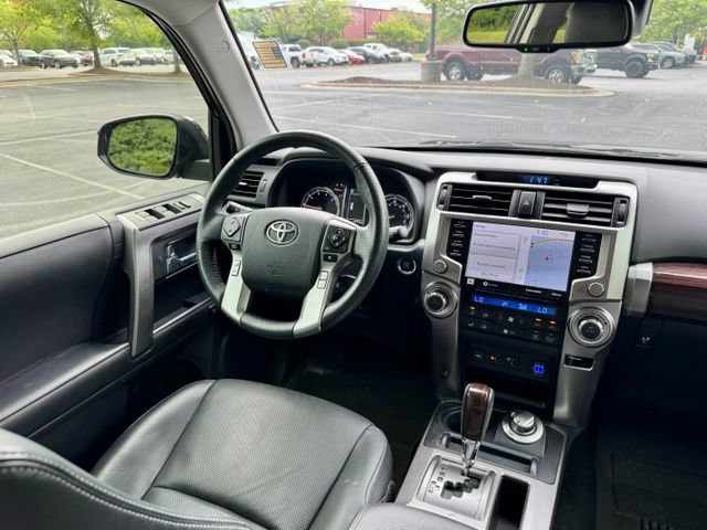 Used 2024 Toyota 4Runner Limited AWD/4WD image 19