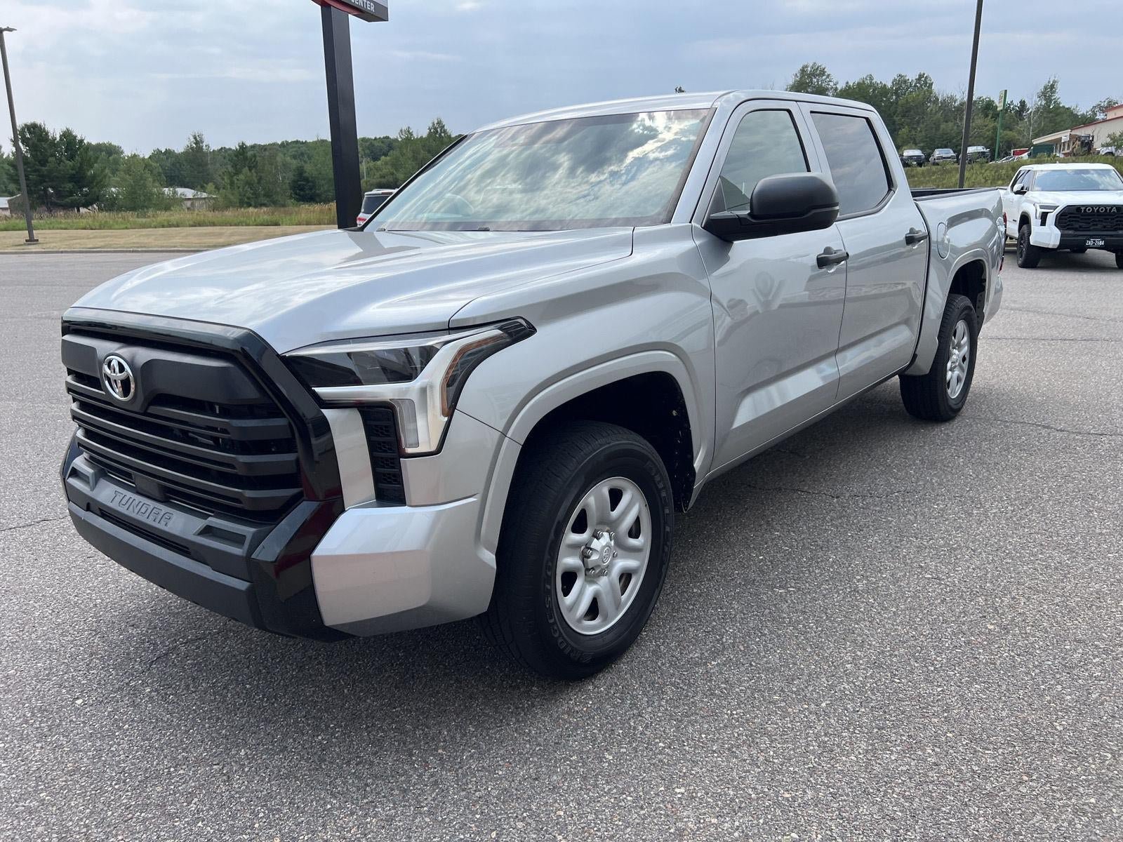 Used 2023 Toyota Tundra SR AWD/4WD image 11