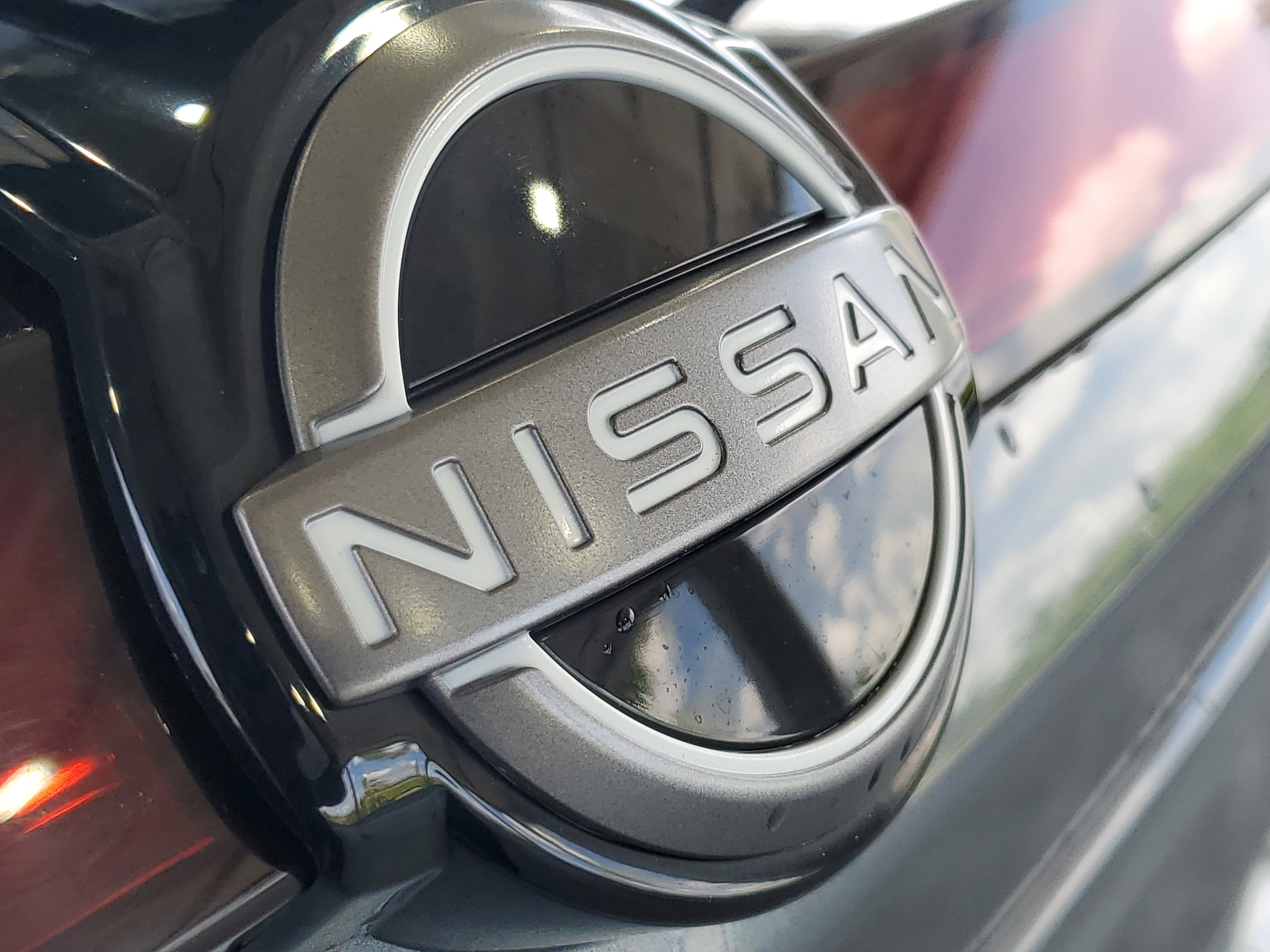 Used 2023 Nissan Kicks S FWD image 5