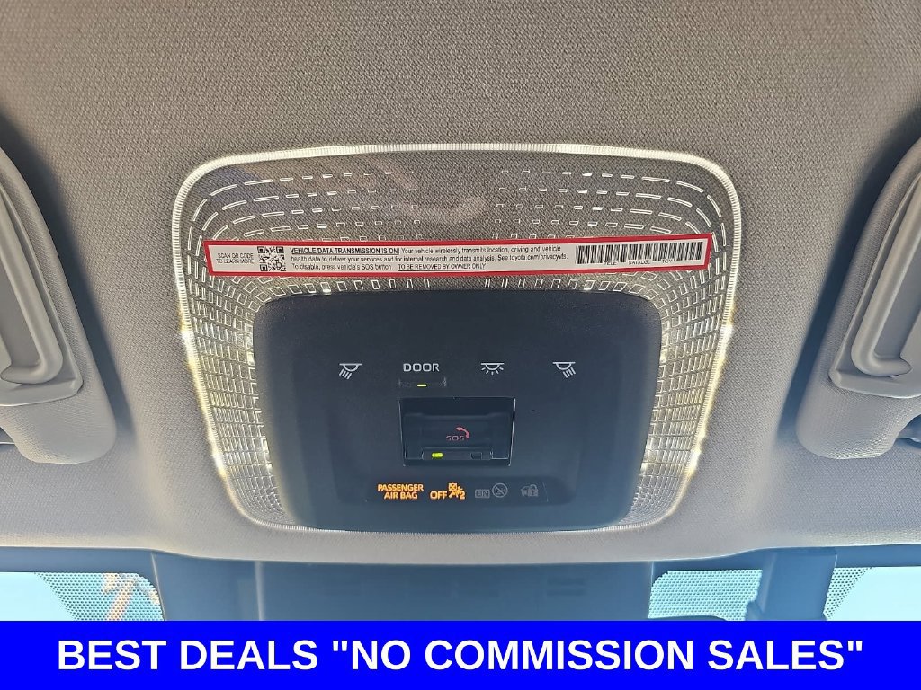 Used 2026 Toyota Prius Plug-In Hybrid FWD image 30