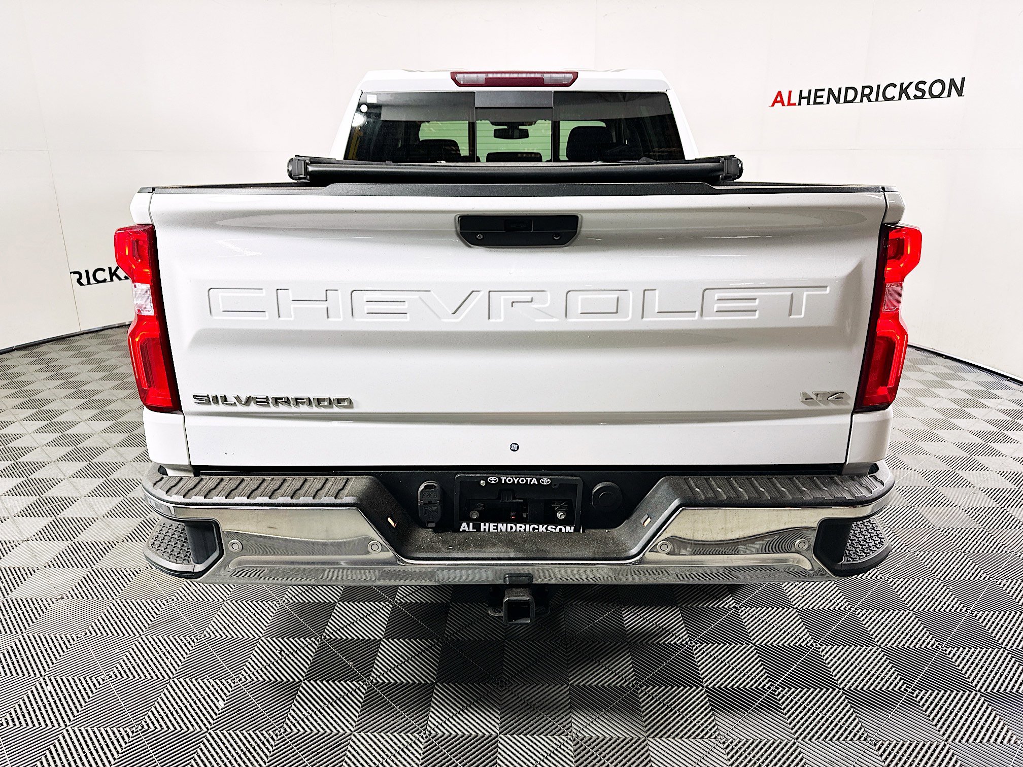 Used 2022 Chevrolet Silverado 1500 LTZ image 31