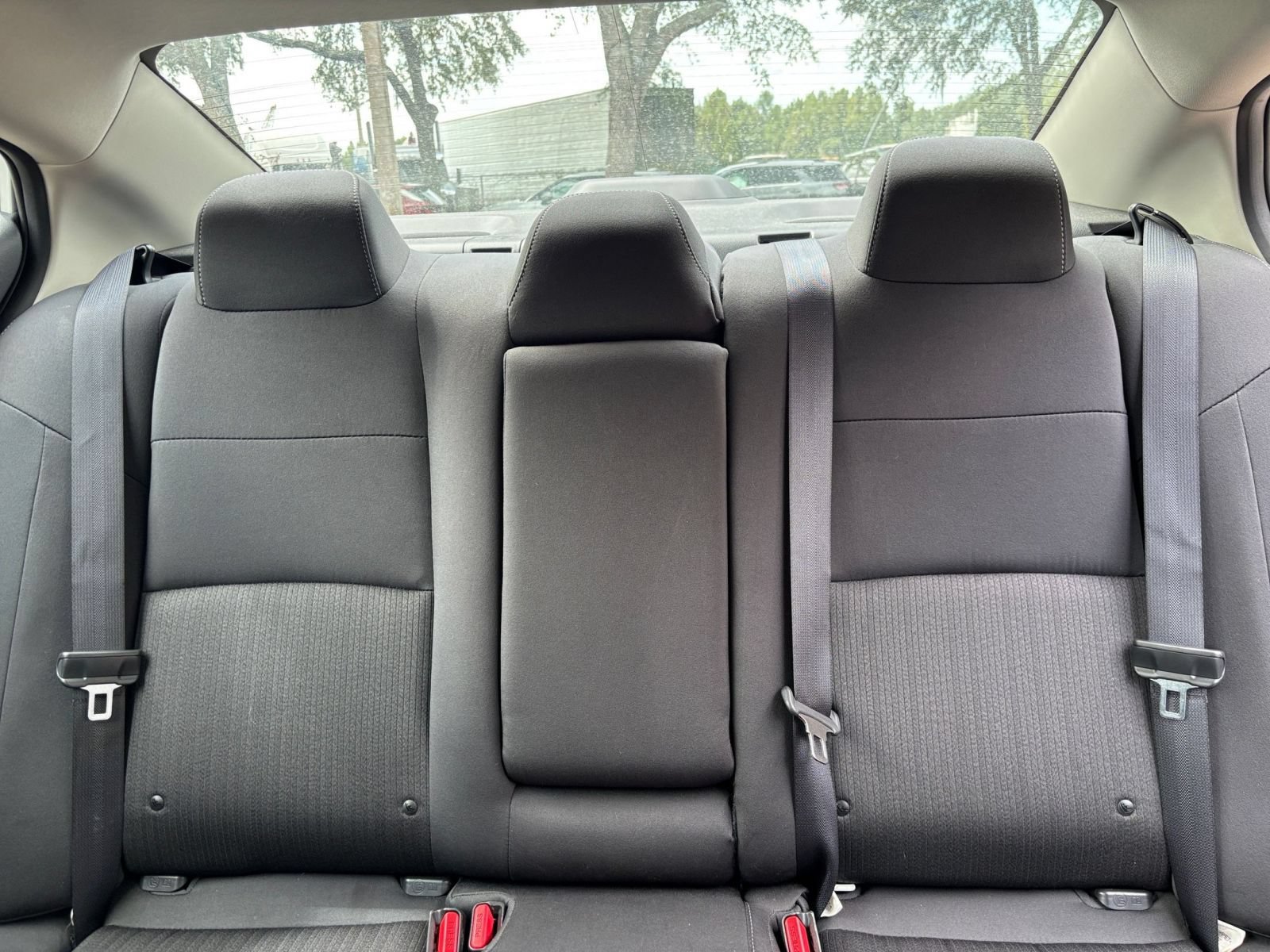 Used 2025 Nissan Altima 2.5 SV FWD image 38