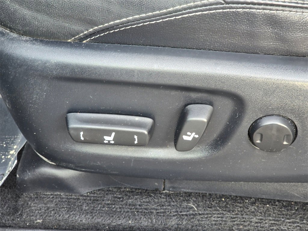 Used 2016 Toyota 4Runner Limited image 24