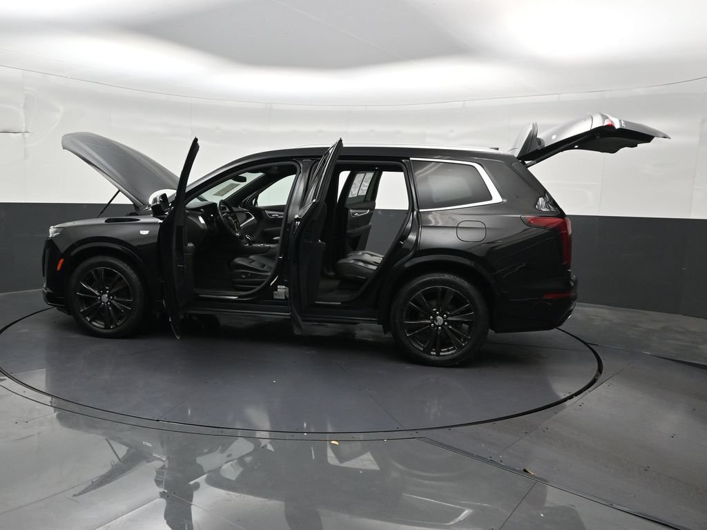 Used 2023 Cadillac XT6 Luxury FWD image 38
