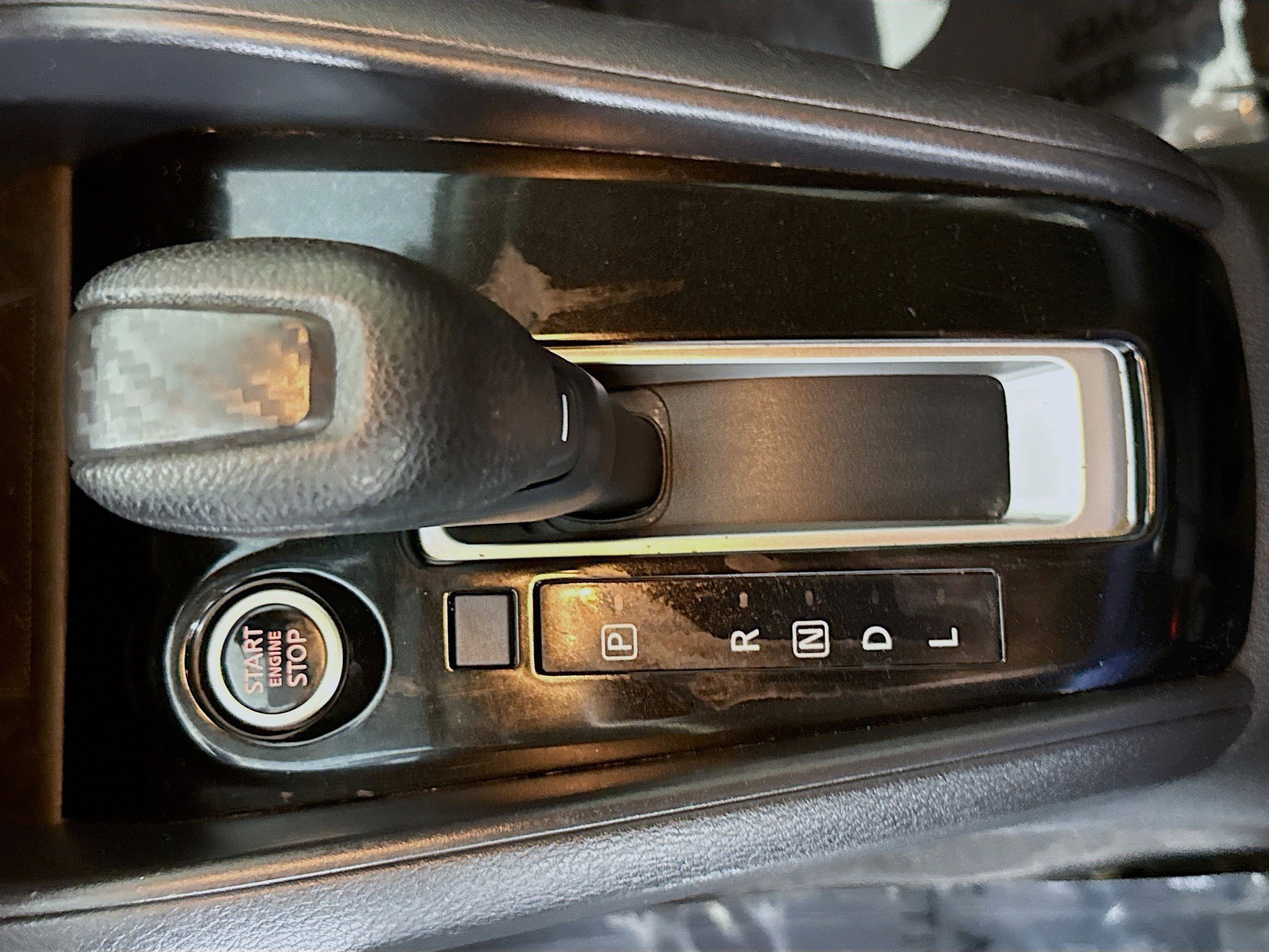 Used 2024 Nissan Versa SV w/ Trunk Package image 20