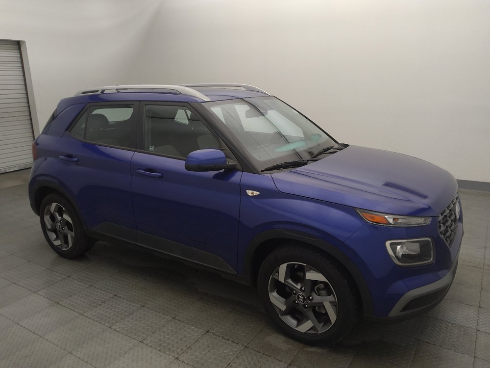 Used 2021 Hyundai Venue SEL FWD image 11