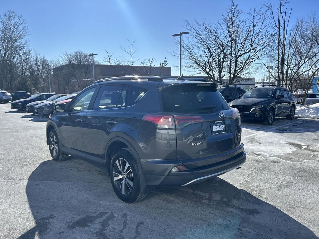 Used 2016 Toyota RAV4 XLE image 6