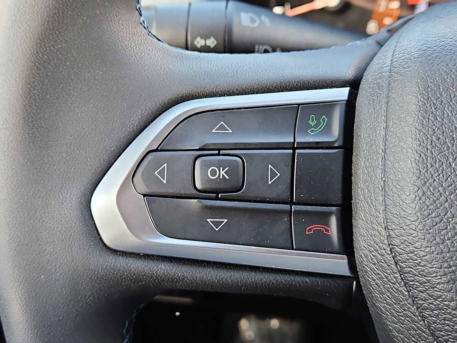 Used 2022 Jeep Compass Latitude image 23