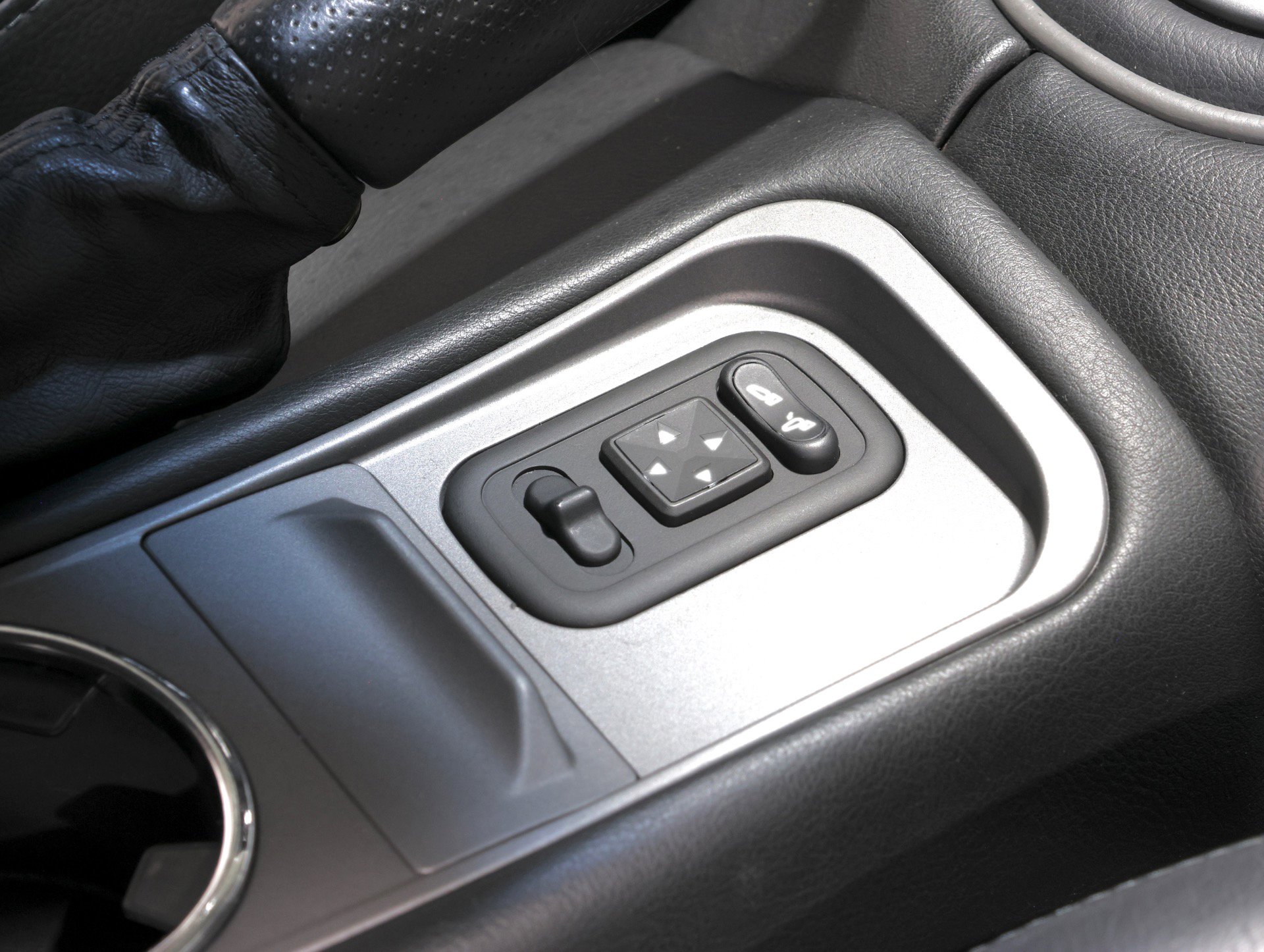 Used 2004 Maserati Coupe Only 14K Miles - Just Serviced image 65