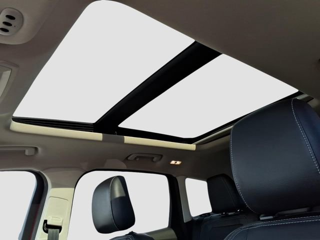 Used 2019 Ford Escape Titanium image 24